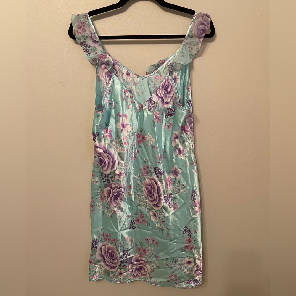 Morgan Taylor Vintage Floral Satin Slip Dress - Picture 2 of 8
